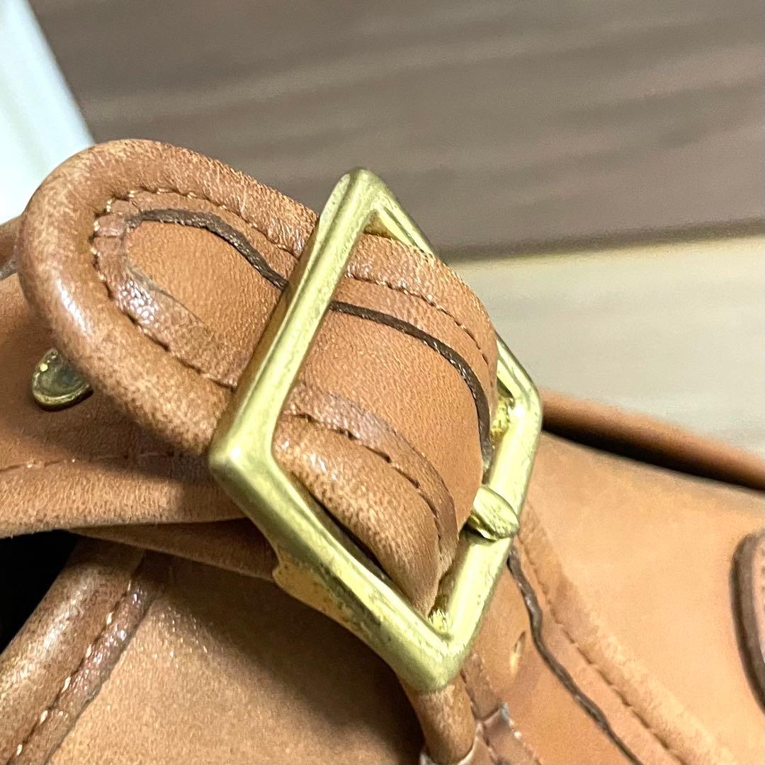 バッグ COACH Vintage Leather Brown Shoulder Bag