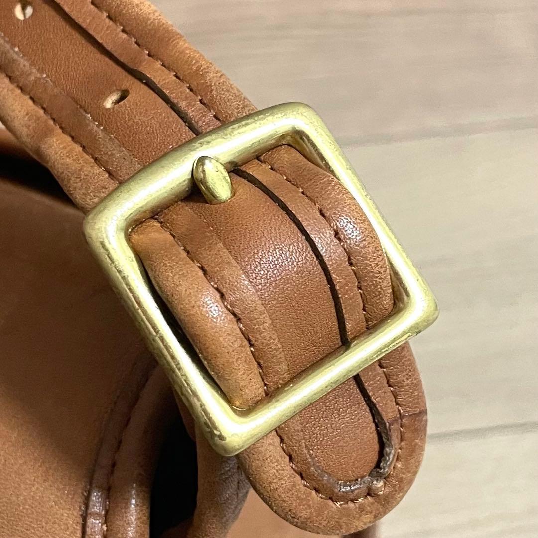 バッグ COACH Vintage Leather Brown Shoulder Bag