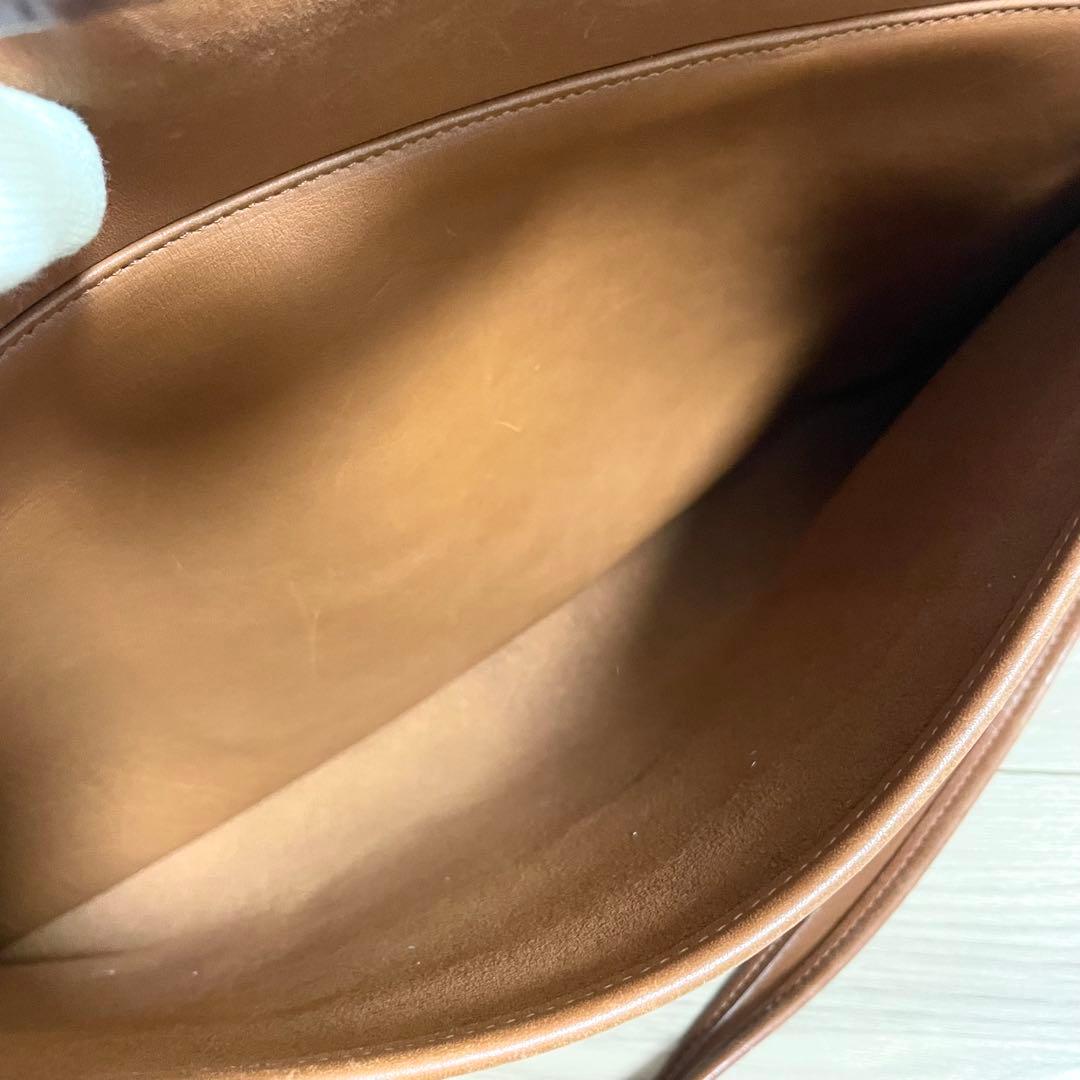 バッグ COACH Vintage Leather Brown Shoulder Bag