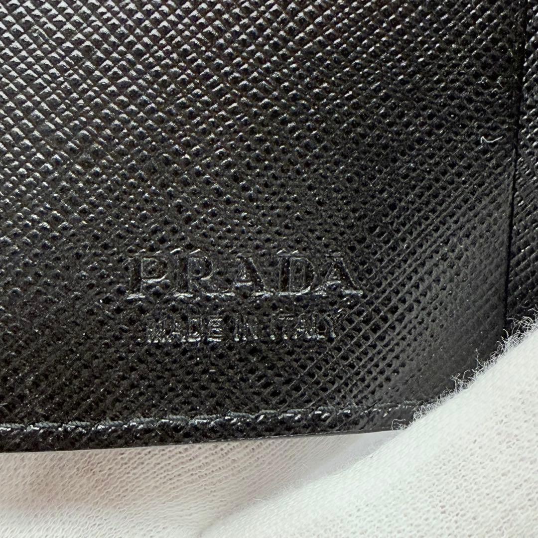 ✨極美品✨PRADA プラダ　キーケース　6連　サフィアーノ