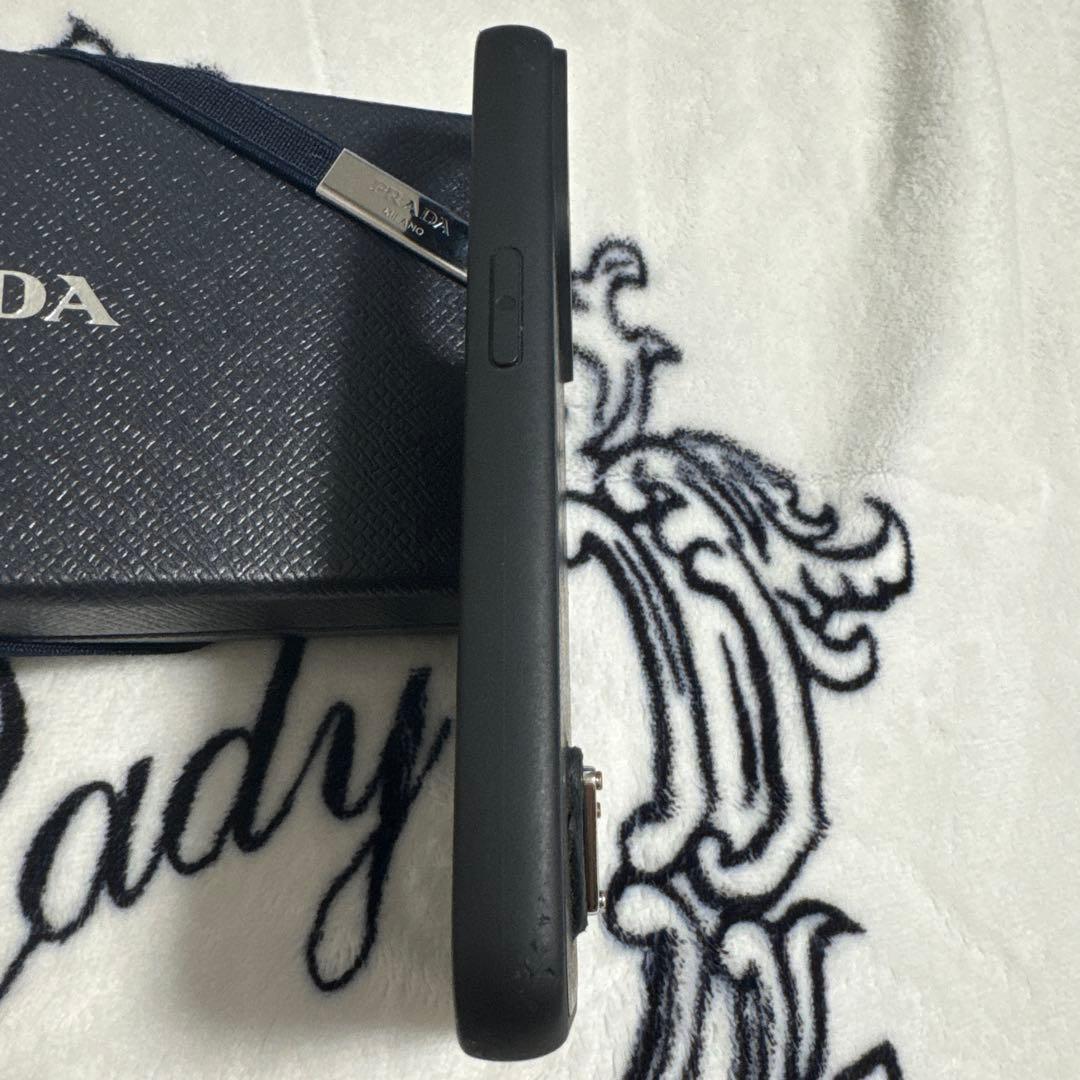 は*な様 PRADA ブラック iPhone15Proケース サフィアーノレザー