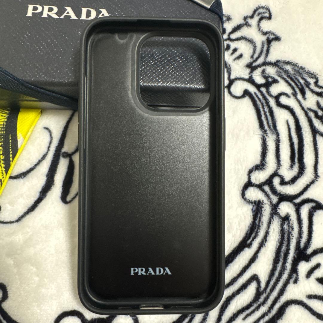 は*な様 PRADA ブラック iPhone15Proケース サフィアーノレザー