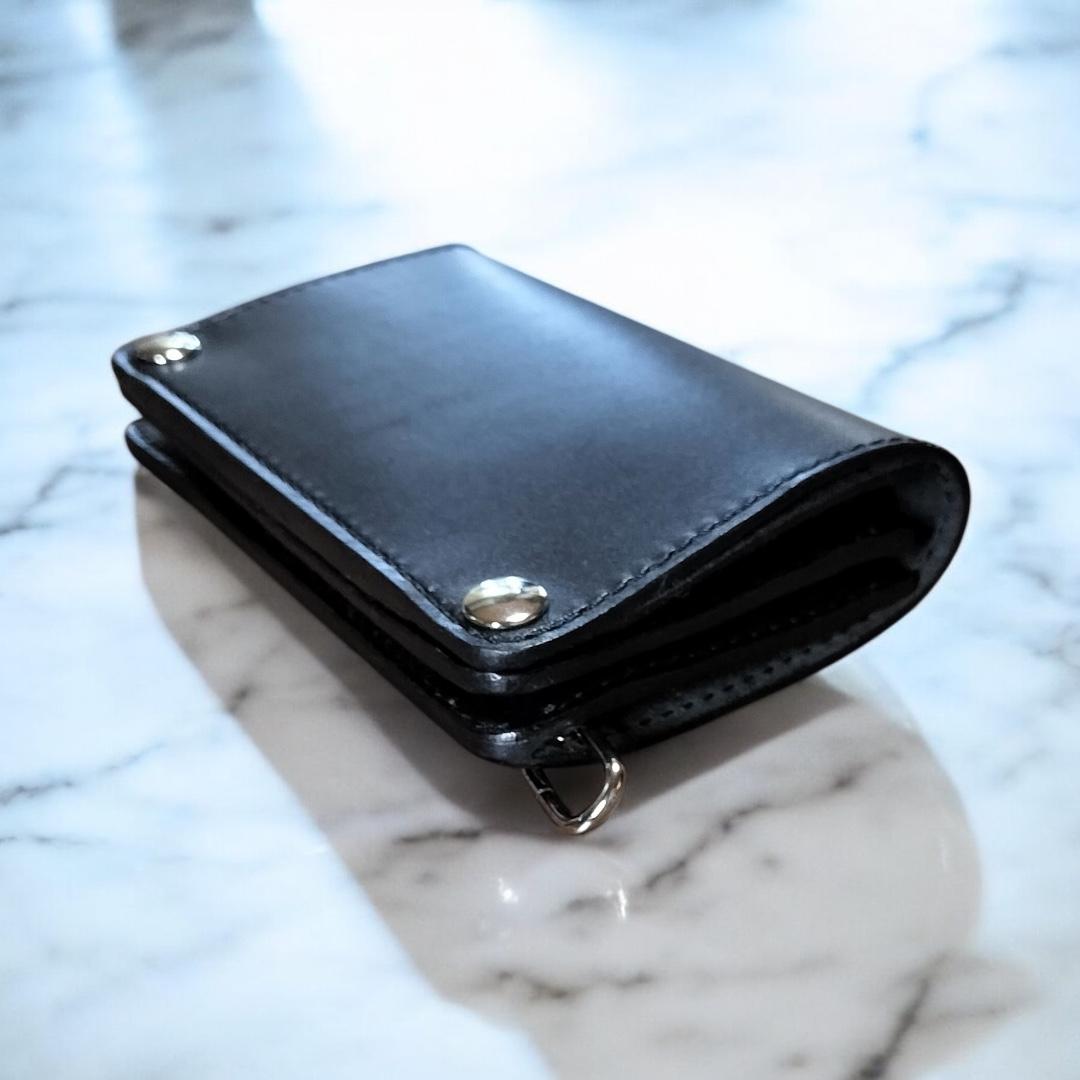 栃木レザー　オイルレザー黒　札入れ付きミドルトラッカーウォレット　金具シルバー色