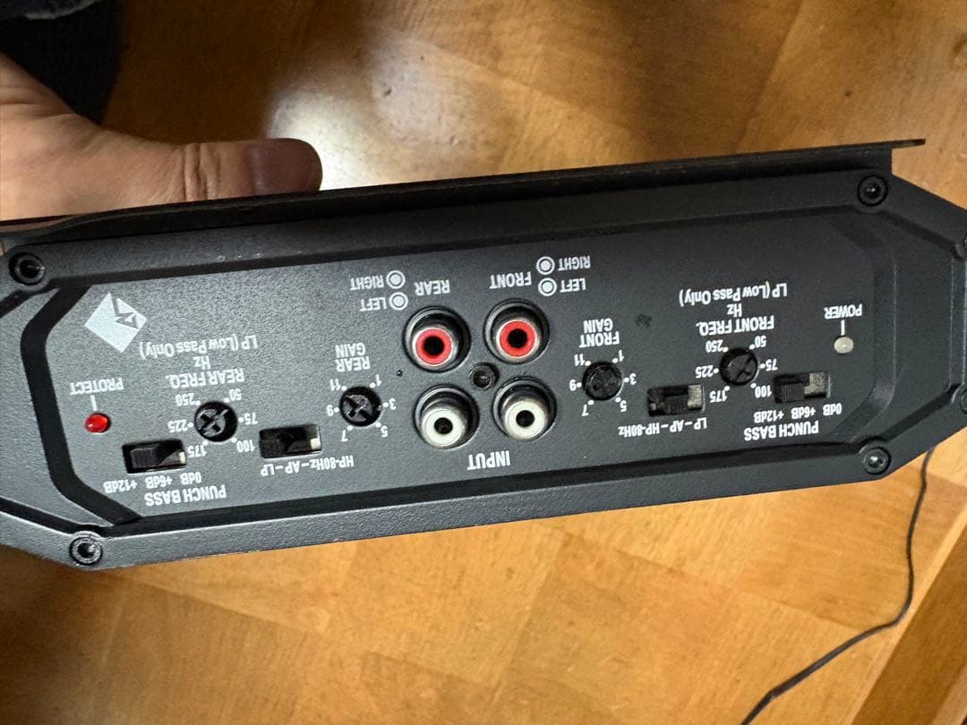 Rockford Fosgate PRIME R300-4アンプ　ロックフォード