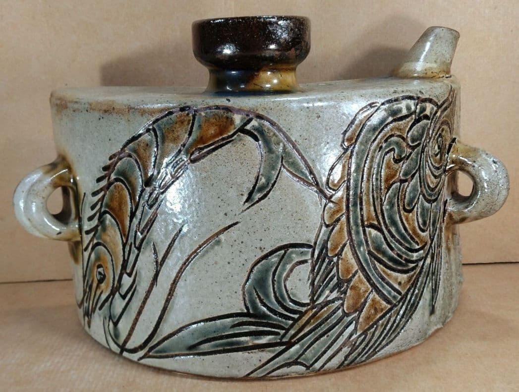 【本物保証】金城次郎 海老魚紋抱瓶 共箱 栞 ｗ28㎝超 壷屋焼 人間国宝 無傷