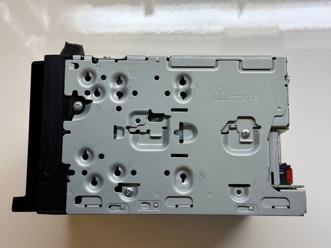 パイオニア カロッツェリア 楽ナビ AVIC-RZ302 7型メモリーナビ