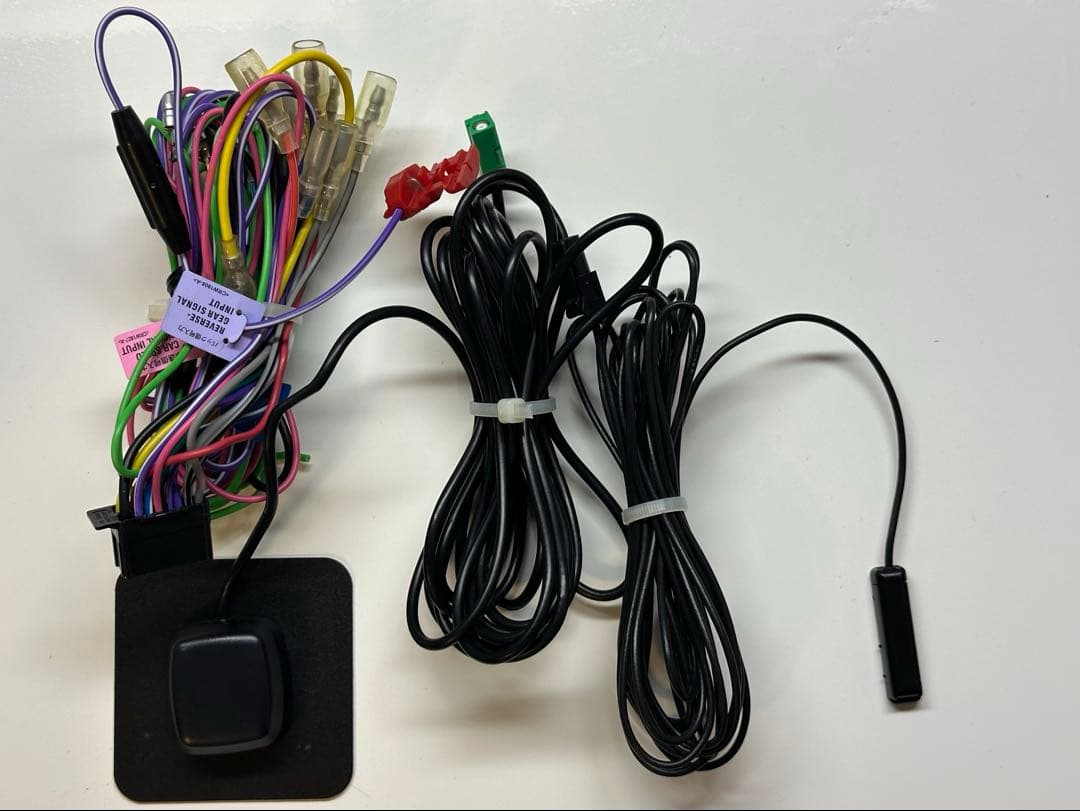 パイオニア カロッツェリア 楽ナビ AVIC-RZ302 7型メモリーナビ