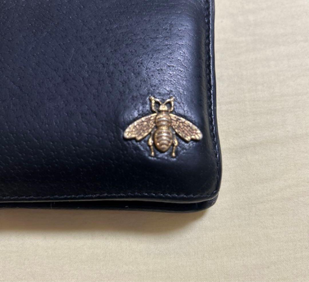 GUCCI黒 蜂モチーフ 二つ折り財布