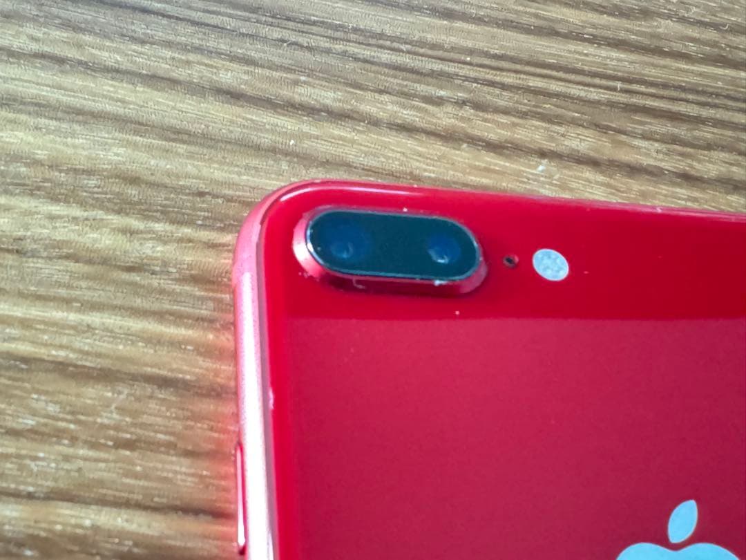 iPhone 8 Plus (RED) 64GB バッテリー80% イヤホン付