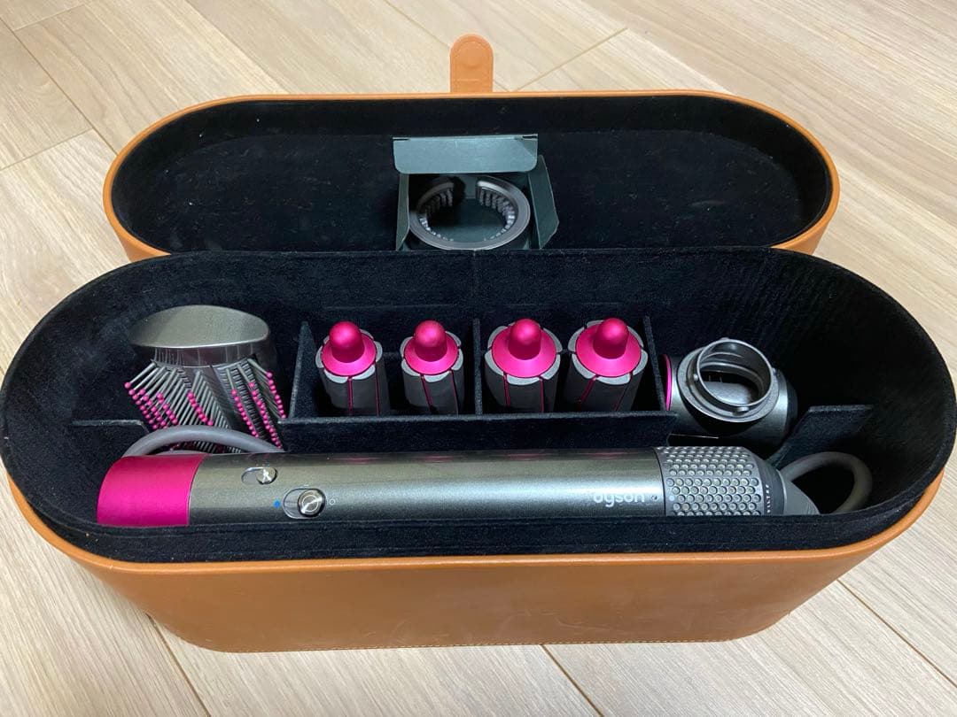 ダイソン エアラップ ドライヤー ヘアスタイラーDyson HS01