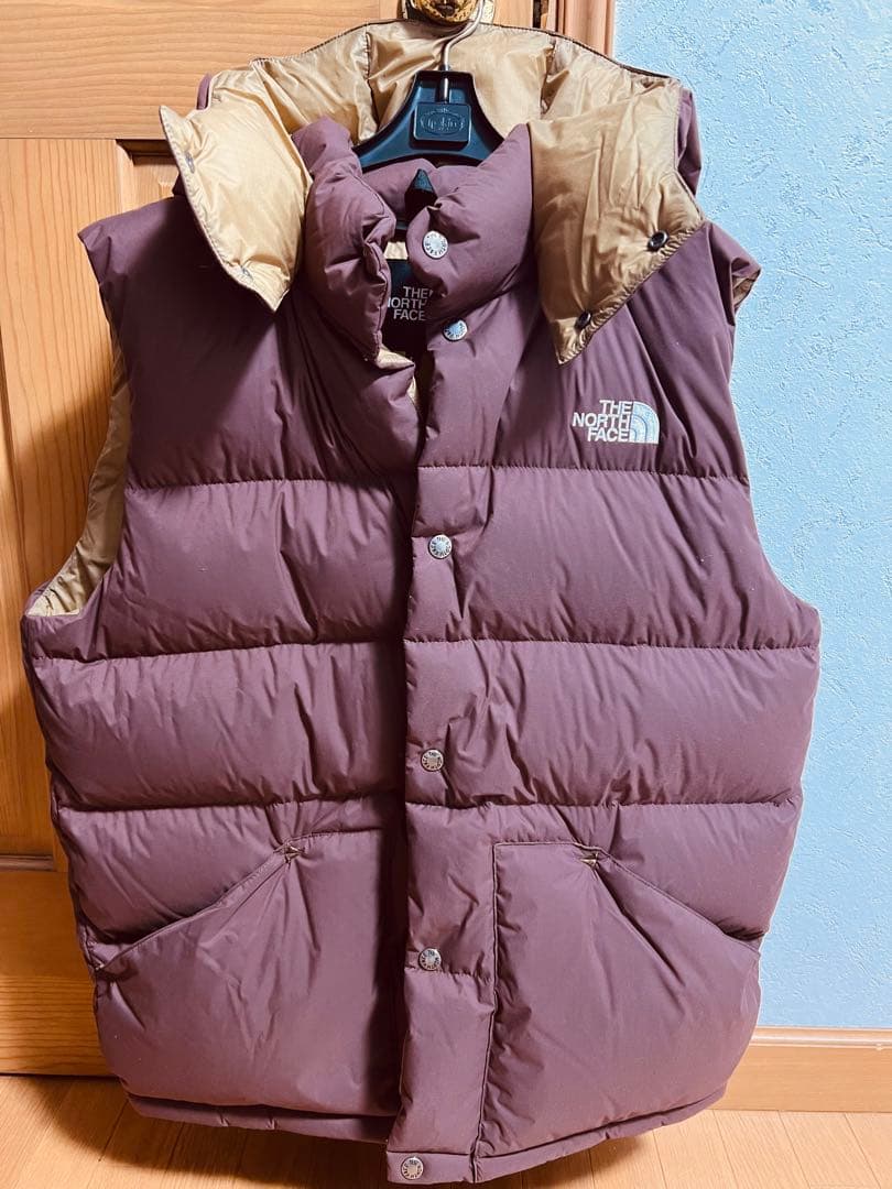 ノースフェイス　ダウン　ヌプシ　キャンプシエラベスト