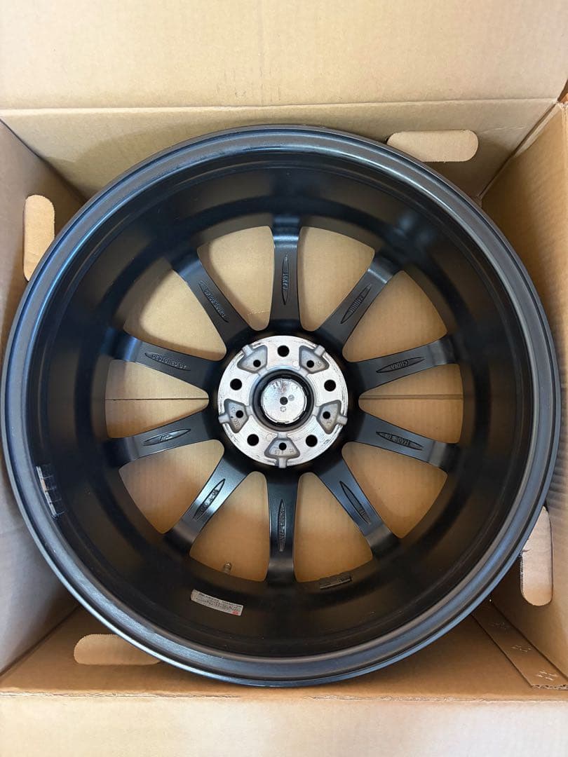 【値下げ交渉可】SCHNEIDER 18インチ　アルミホイール2本