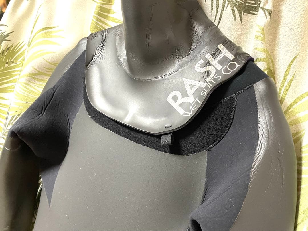 ✳️美品★RASH★5×3mmセミドライ★L〜XL位★高級裏起毛★信頼の国産品