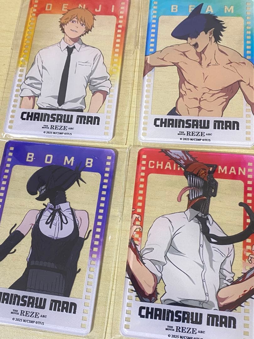 20枚セット　台湾限定　チェンソーマン アクリルカード、ホログラムカード