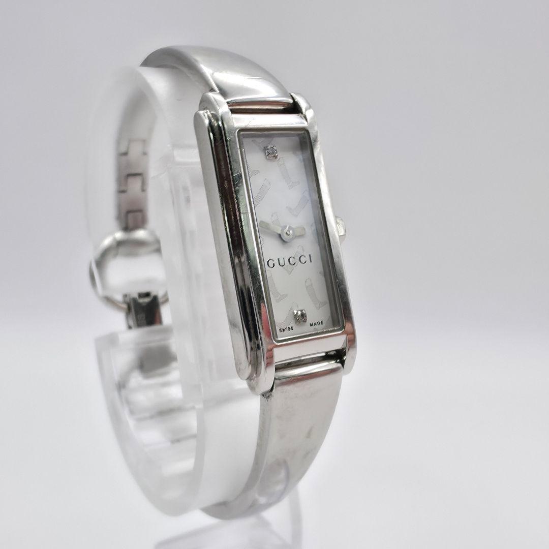 稼働 電池新品 GUCCI バングルウォッチ 1500L ブーツ柄