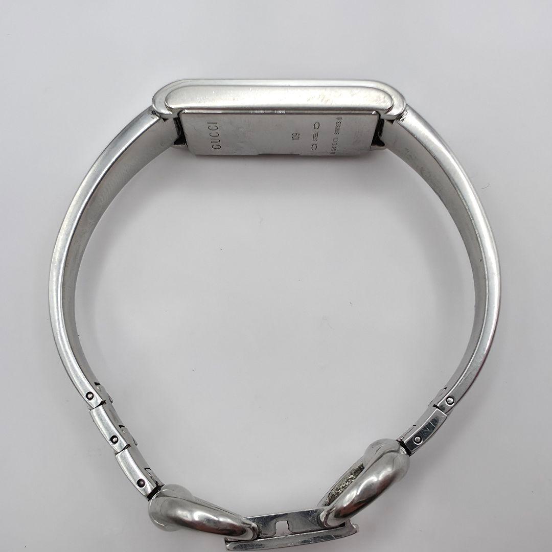 稼働 電池新品 GUCCI バングルウォッチ 1500L ブーツ柄