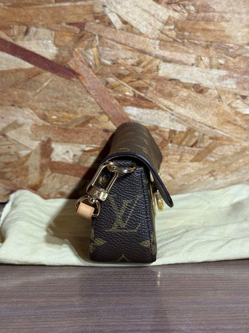 ルイヴィトン モノグラム 眼鏡ケース