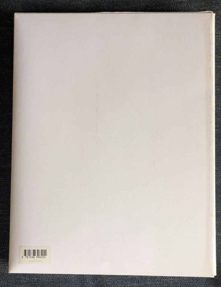 アート・デザイン・音楽 Rei Kawakubo Art of the In-Between