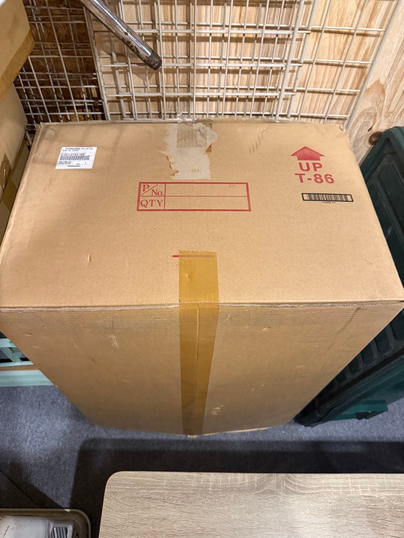 ゼファー1100 火の玉　フューエルタンク　純正タンク　美品KAWASAKI