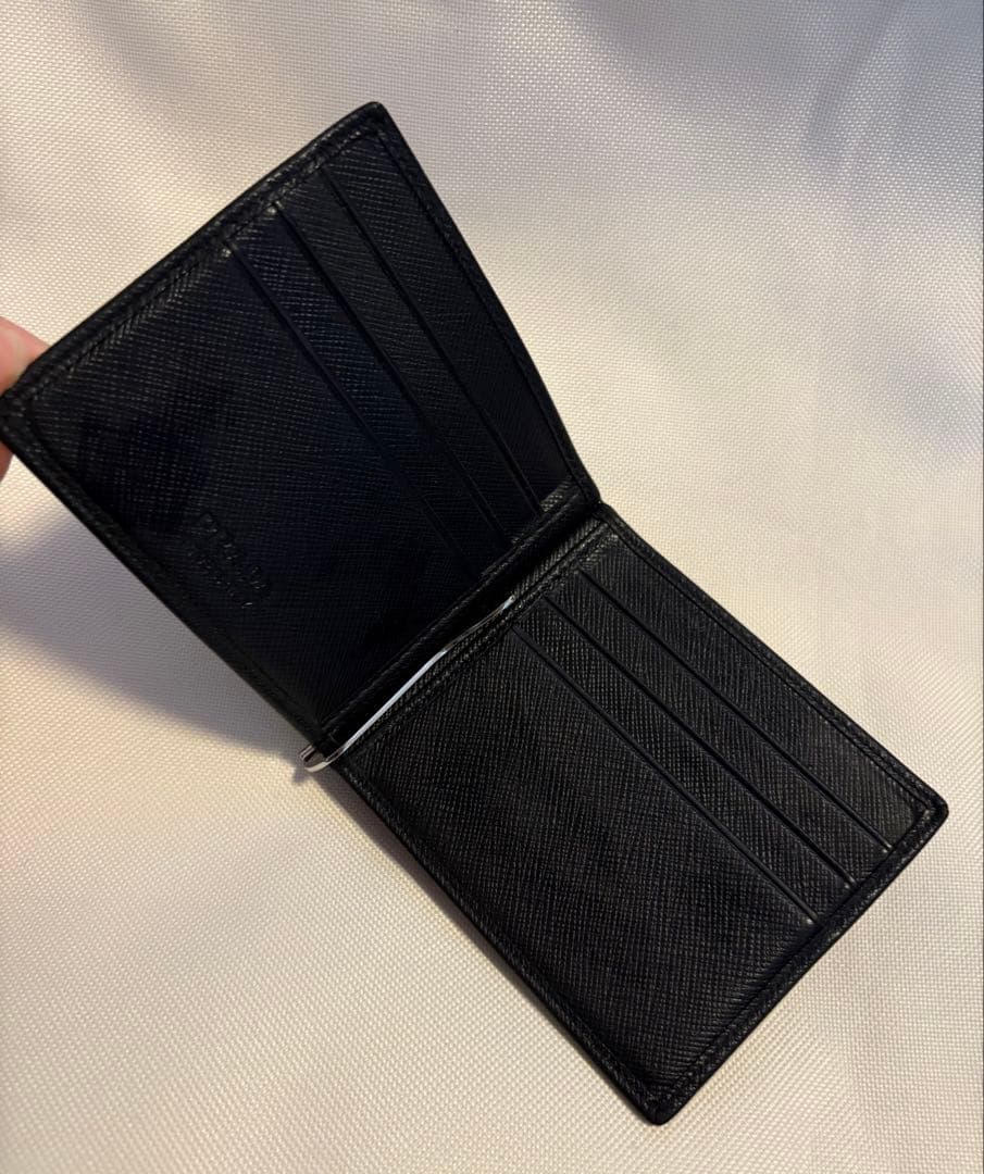 【美品 】本体のみ PRADA ブラック レザー マネークリップ（プラダ）