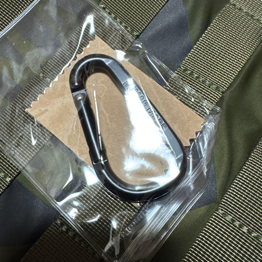 HUMAN MADE カーキ バックパック カラビナ付き