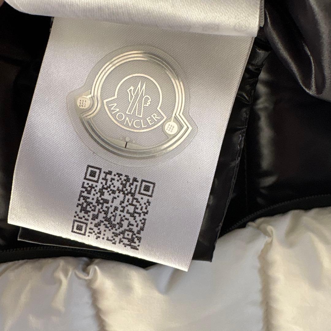 新品Sサイズ　モンクレールMONCLER CENISベスト