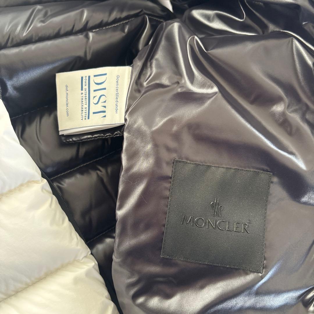 新品Sサイズ　モンクレールMONCLER CENISベスト