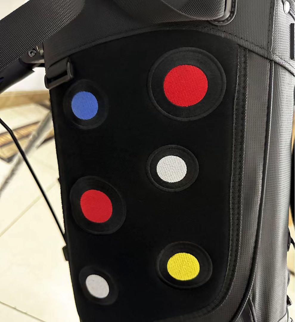 タイトリストスコッティキャメロンキャディバッグ黒カラフルクラブ　ヘッドカバー付き