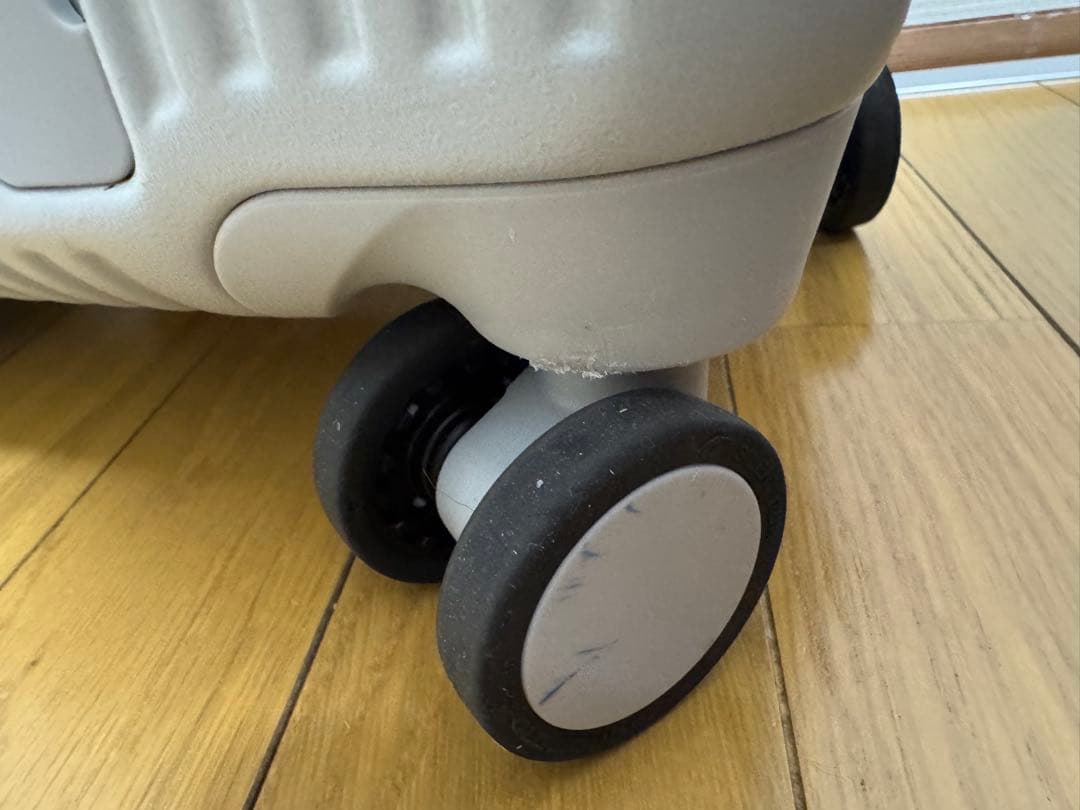 イノベーター　キャリーケース　INV50 38L