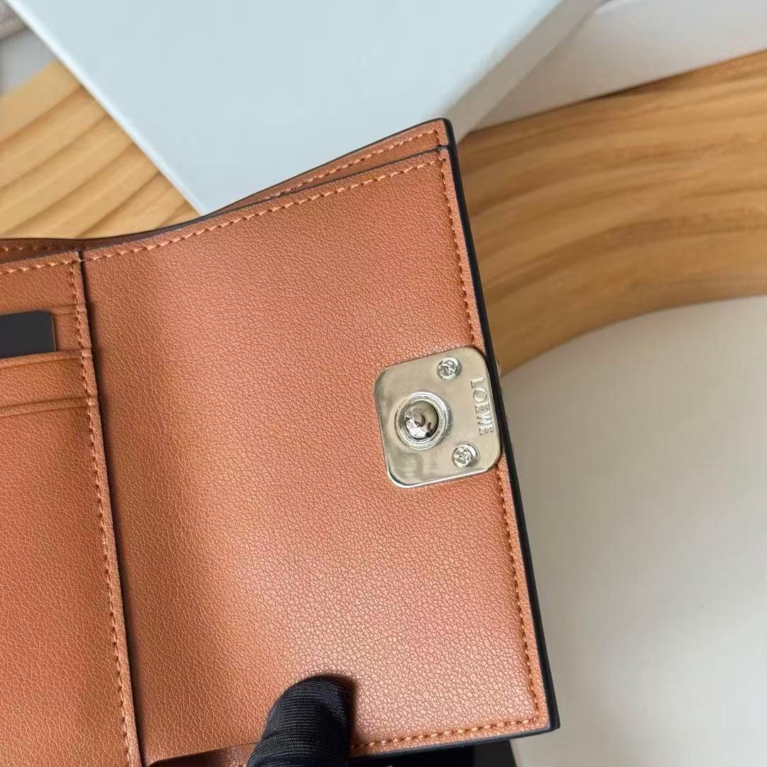ブラウン 三つ折り財布