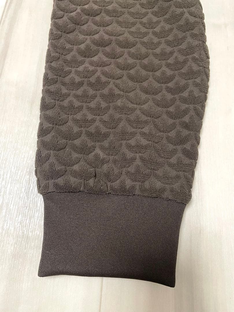 【ゆう】adidas トラック ジャケット ブラウン/Lサイズ