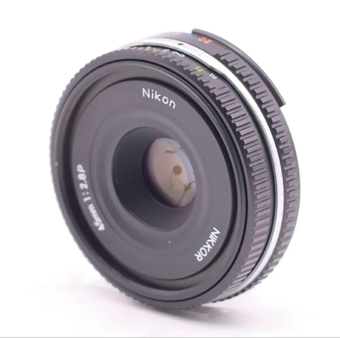 Nikkor 45mm f/2.8P レンズ
