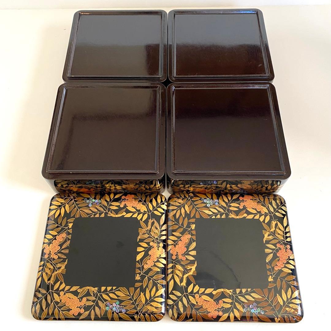 漆塗り　植物柄　重箱　4段　台付き　ビンテージ