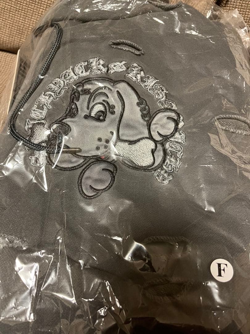 KRY clothing 「火の輪 蹴威パーカー」