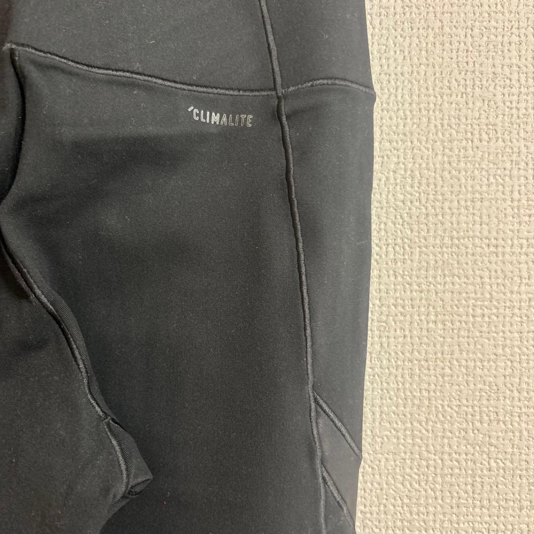 年明けセール！adidas ULTIMATE TIGHTS