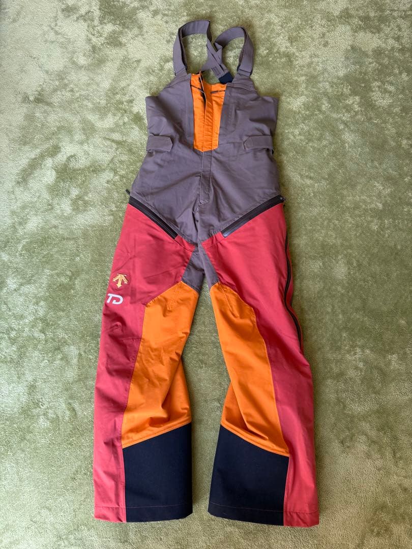 ホルモン屋　TEAM DESCENTE デサント　スキーウェア