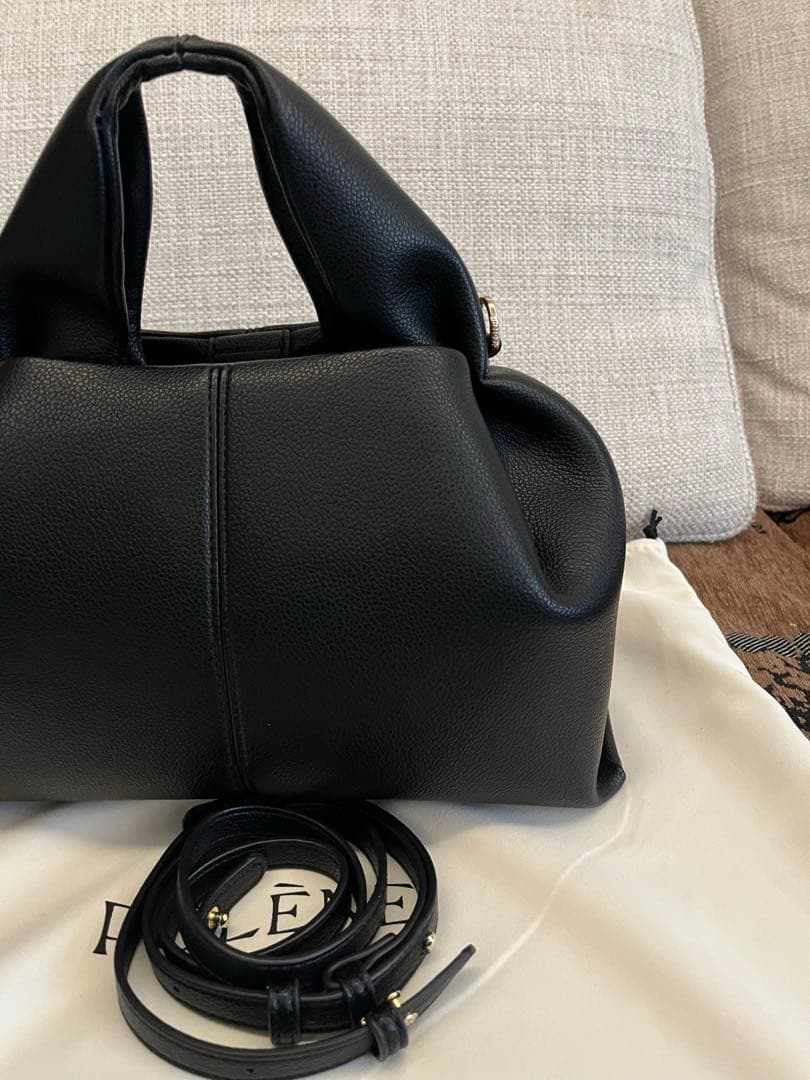 ポレーヌ　NUMERO neuf