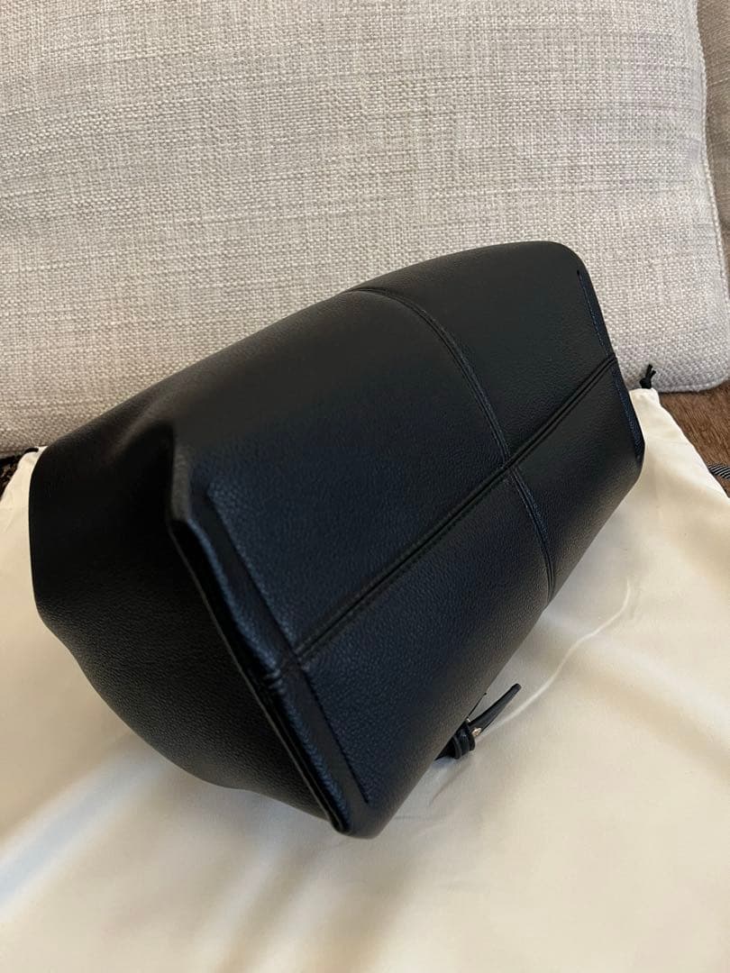 ポレーヌ　NUMERO neuf