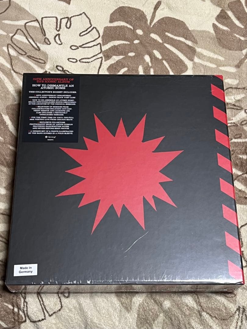 洋楽 U2// HOW TO DISMANTLE AN ATOMIC BOMB CD