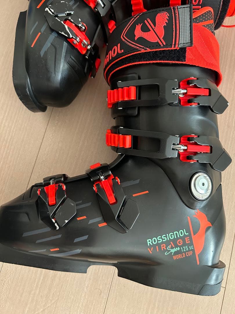 ロシニョール スキーブーツ　フレックス125 23.5cm