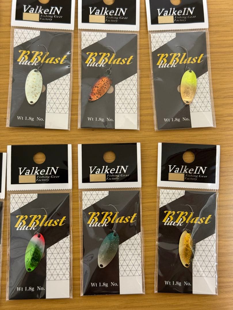 ボン　ブラックブラスト1.8g マニアックス オリカラ ヴァルケイン