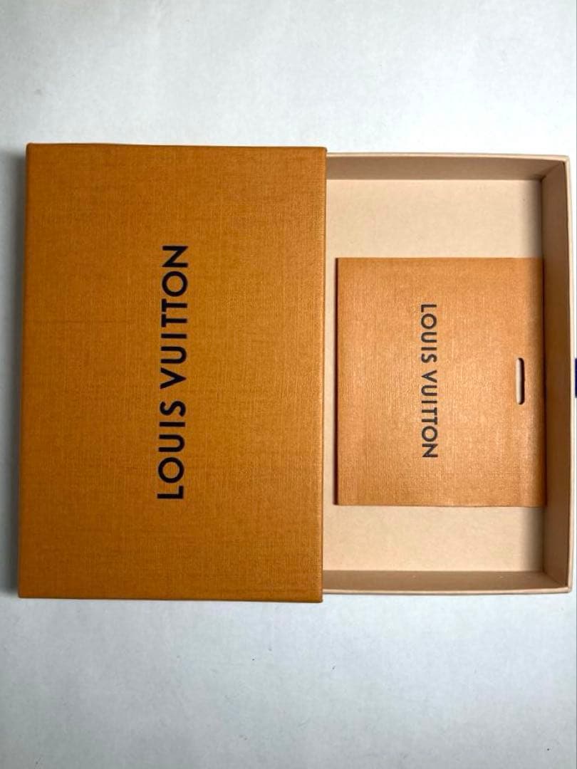 良品　ルイヴィトン　モノグラム　フューシャ　ミルティクレ6 6連キーケース　箱付