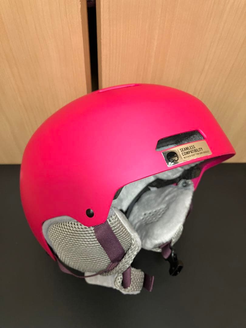 GIRO ジロ　クルー　スキースノーボード　ヘルメット　キッズ