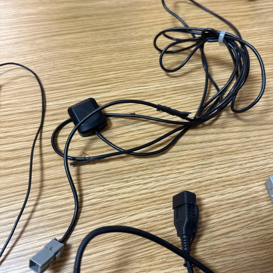 【最終価格】ダイハツ純正ワイドエントリーメモリーナビNMZK-W70D