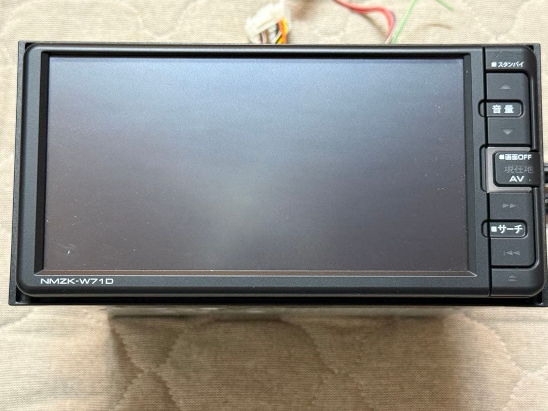 ダイハツ純正エントリーナビNMZK-W71D カーナビ