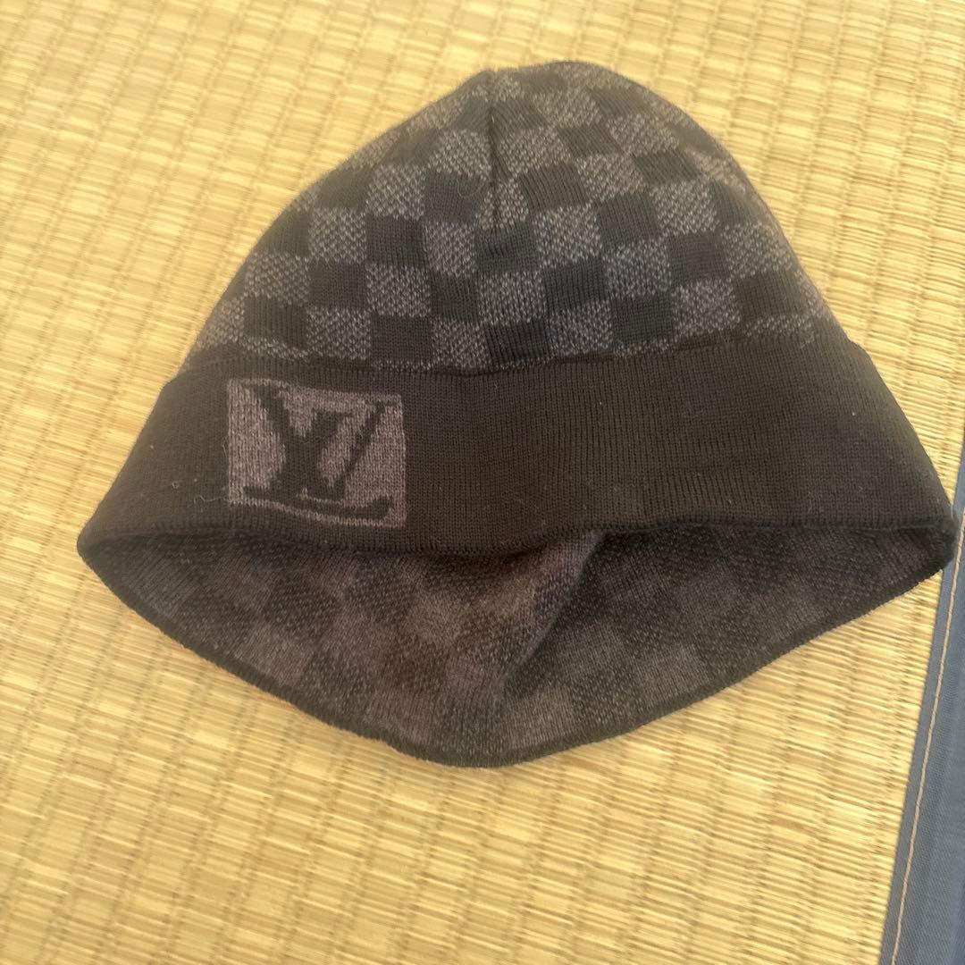 処分！値下げ！LOUIS VUITTON チェック柄ニット帽 ダミエ　ブラック