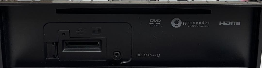 カーナビ Carrozzeria AVIC-CW902