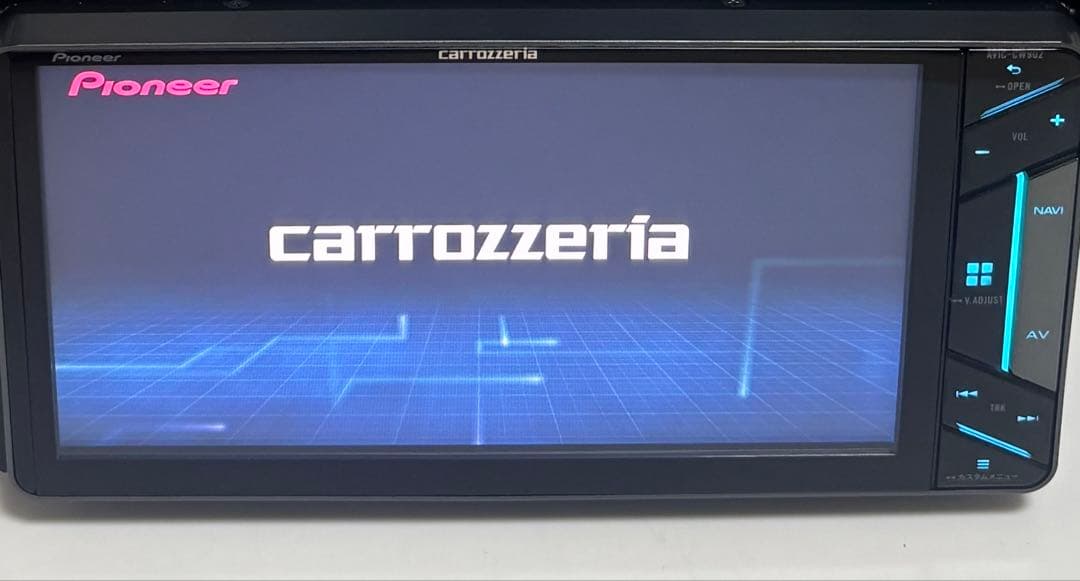 カーナビ Carrozzeria AVIC-CW902