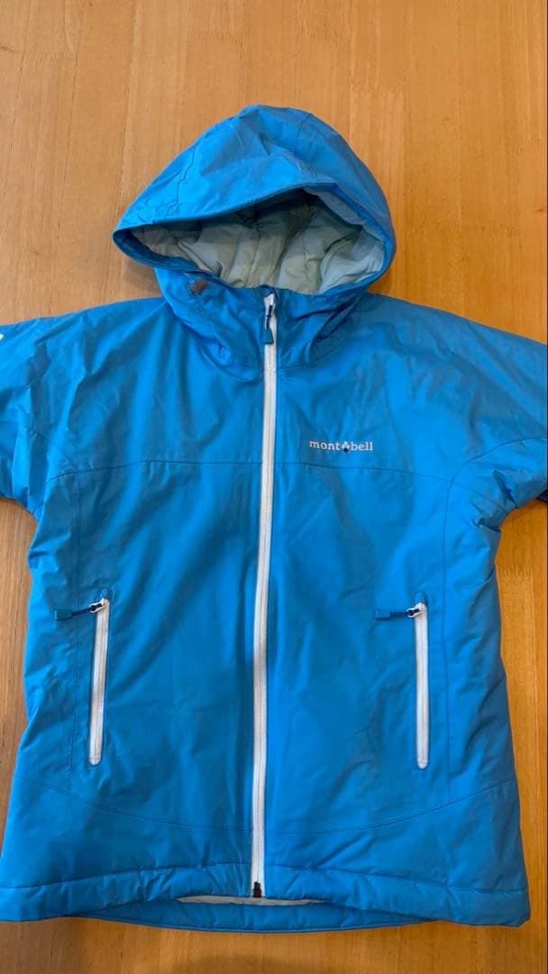 モンベル　mont-bell パウダーステップジャケット　140 水色