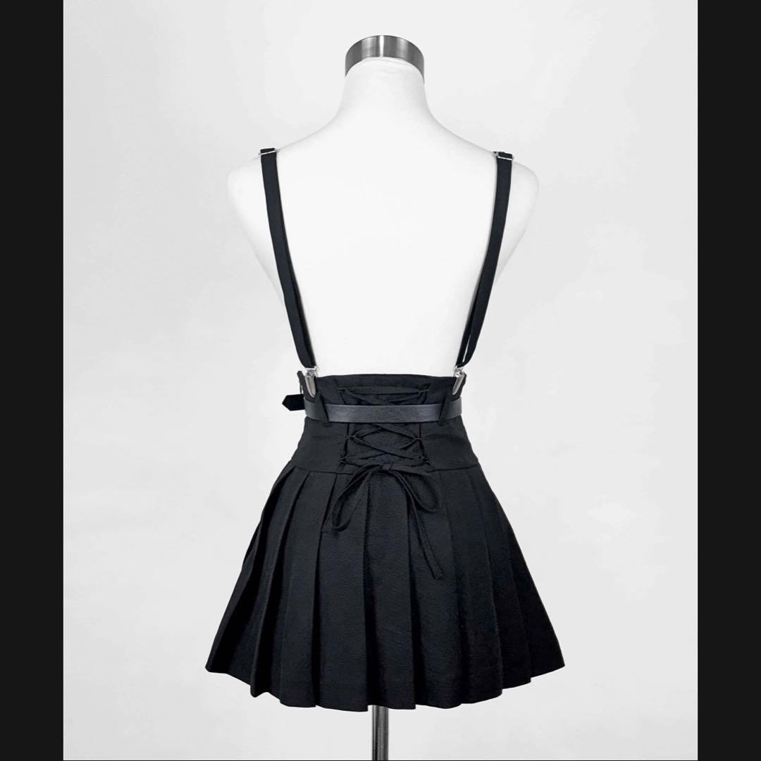 イドラタール テオドール スパイ学園 セットアップ 黒 スカートのみ